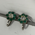 Unsigned costume jewellery screwback earrings emerald green in colour