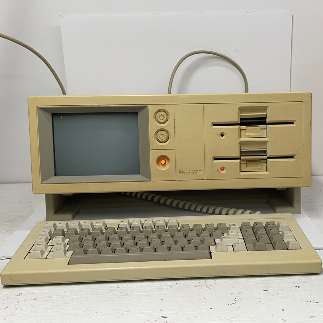 Rare Dynologic Hyperion 1.0 with original bag. Read  Model 3032