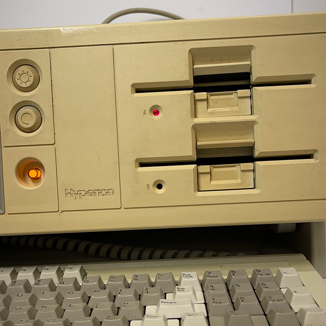 Rare Dynologic Hyperion 1.0 with original bag. Read  Model 3032